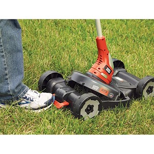 BLACK+DECKER MTC220 20V MAX* Lithium 12 in. 3-in-1 Compact Mower